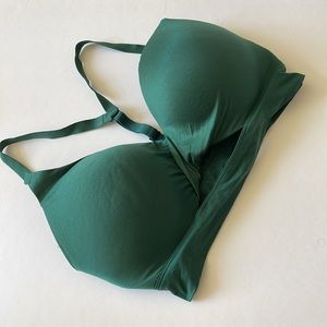 Victoria's Secret Green Bra